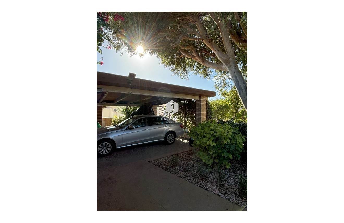 Segunda mano - Villa -
Ciudad Quesada - Costa Blanca