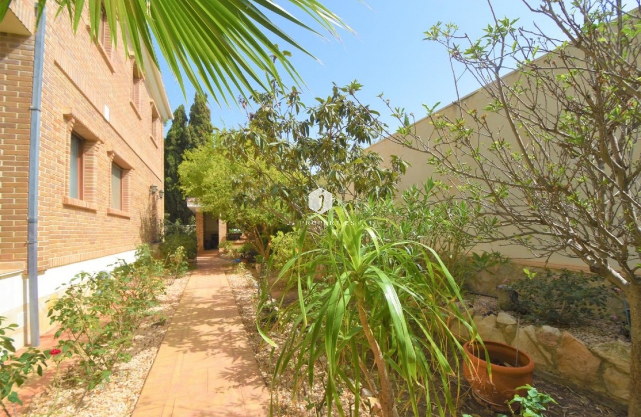 Segunda mano - Villa -
Ciudad Quesada - Costa Blanca