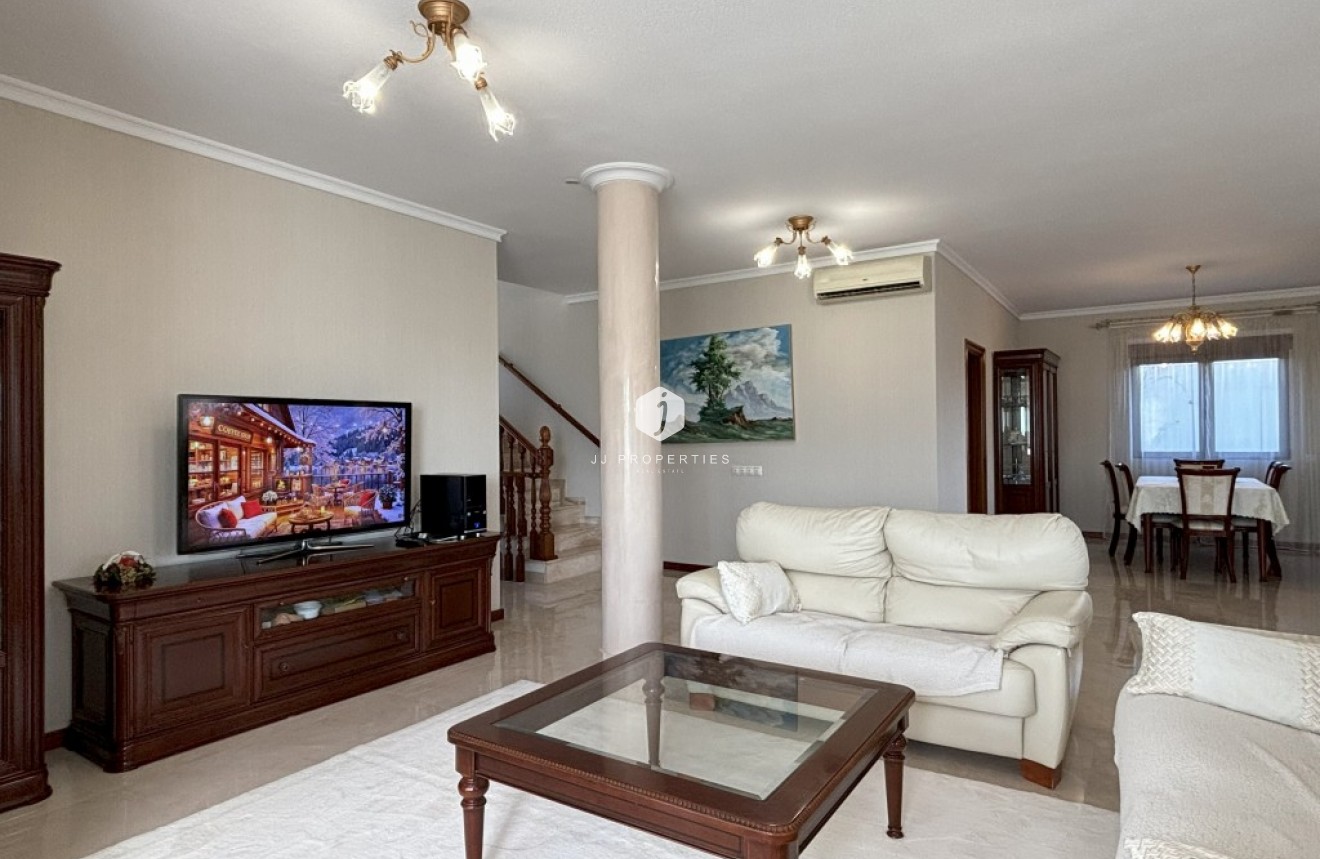 Segunda mano - Villa -
Ciudad Quesada - Costa Blanca