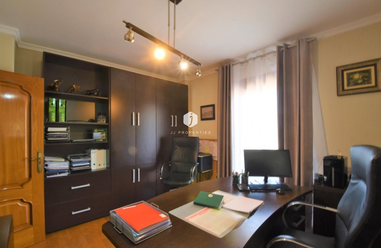 Segunda mano - Villa -
Ciudad Quesada - Costa Blanca