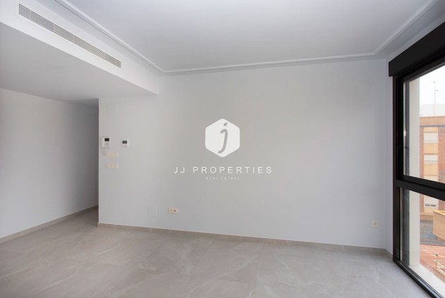 Z drugiej ręki - Mieszkanie w bloku -
Torrevieja - Costa Blanca