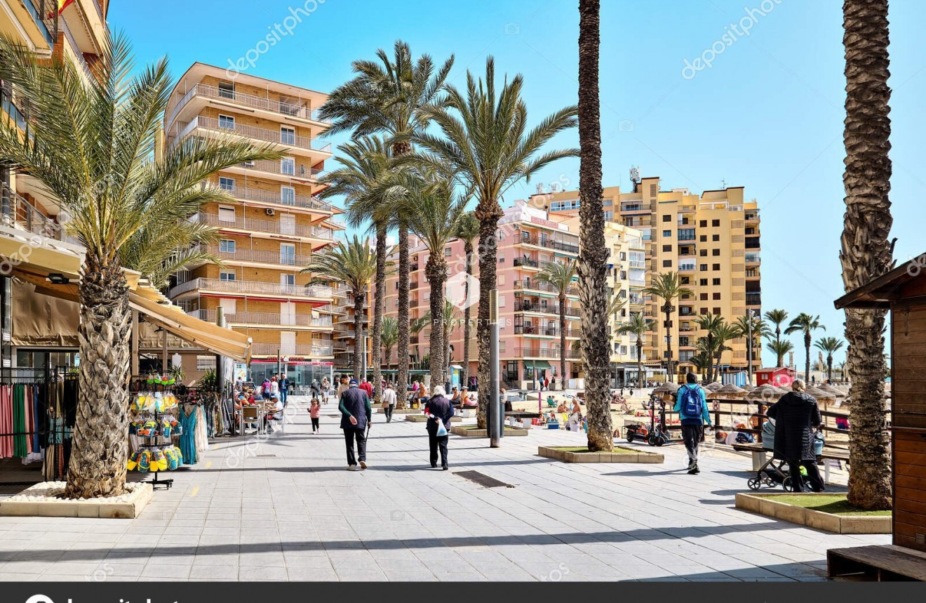 Z drugiej ręki - Mieszkanie w bloku -
Torrevieja - Costa Blanca