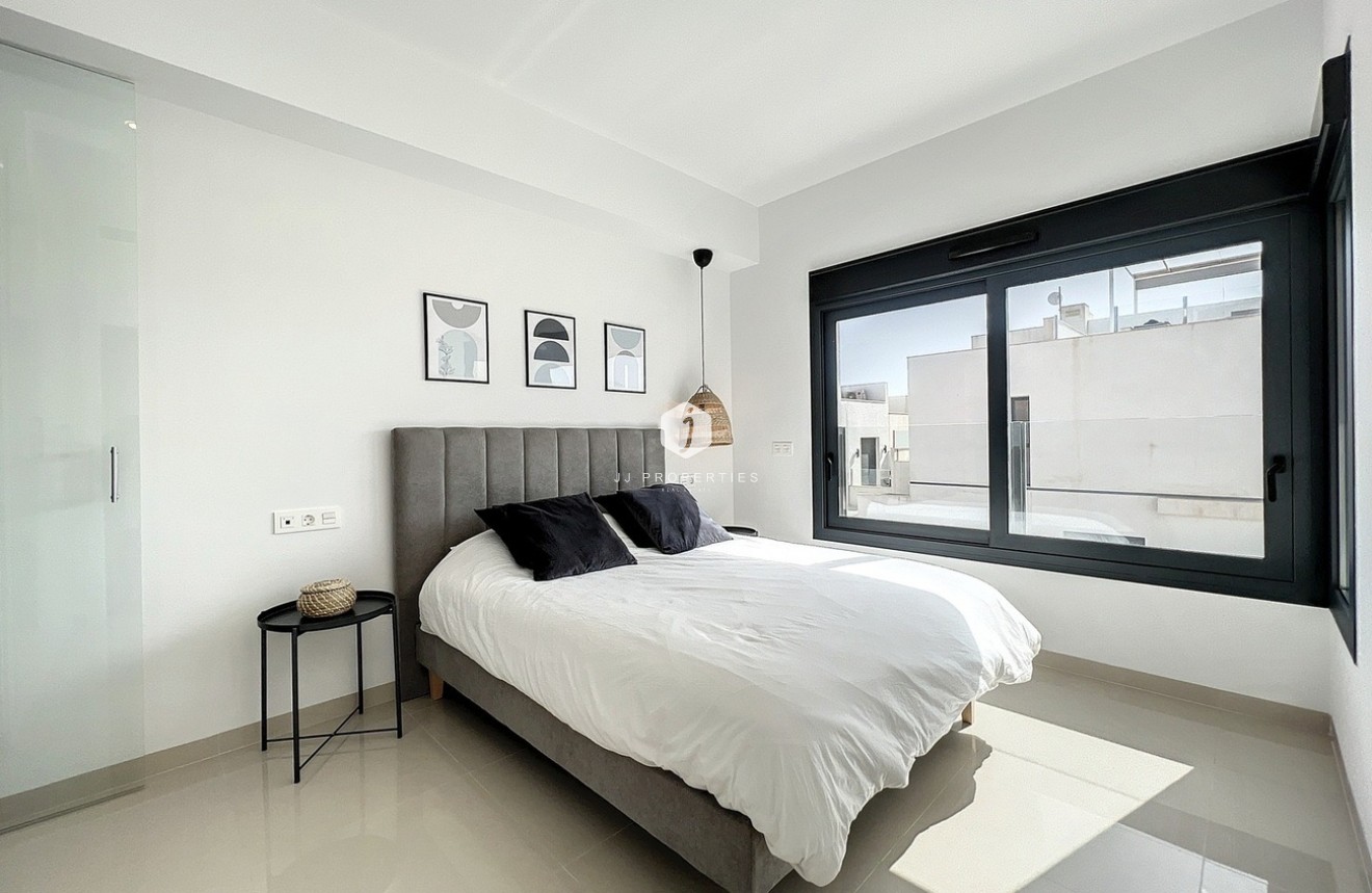 Segunda mano - Villa Penthouse -
Orihuela Costa - Costa Blanca