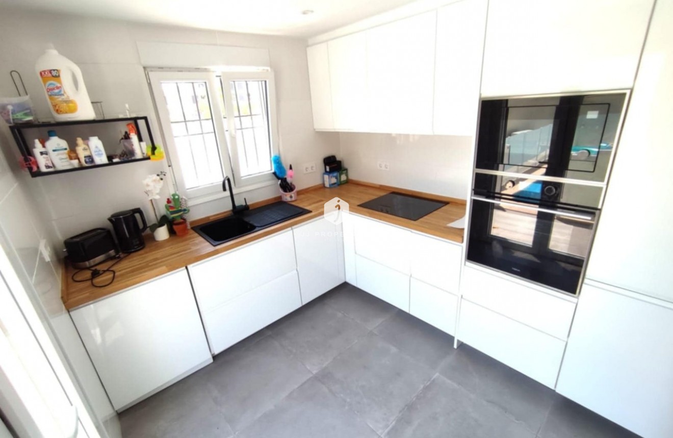 Segunda mano - Chalet -
Playa Flamenca - Costa Blanca