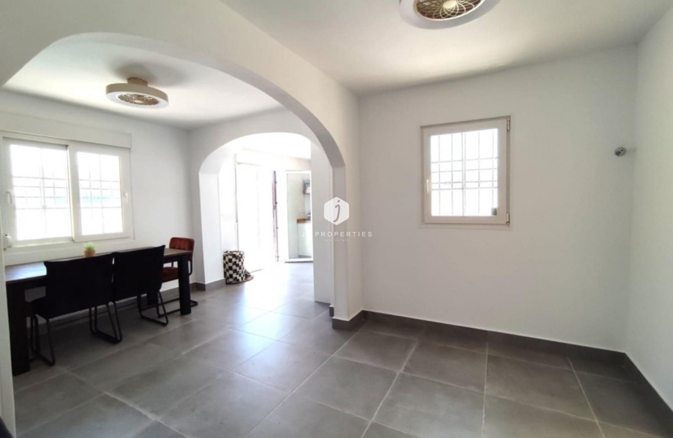 Segunda mano - Chalet -
Playa Flamenca - Costa Blanca