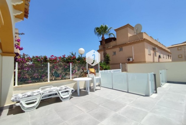 Segunda mano - Chalet -
Playa Flamenca - Costa Blanca