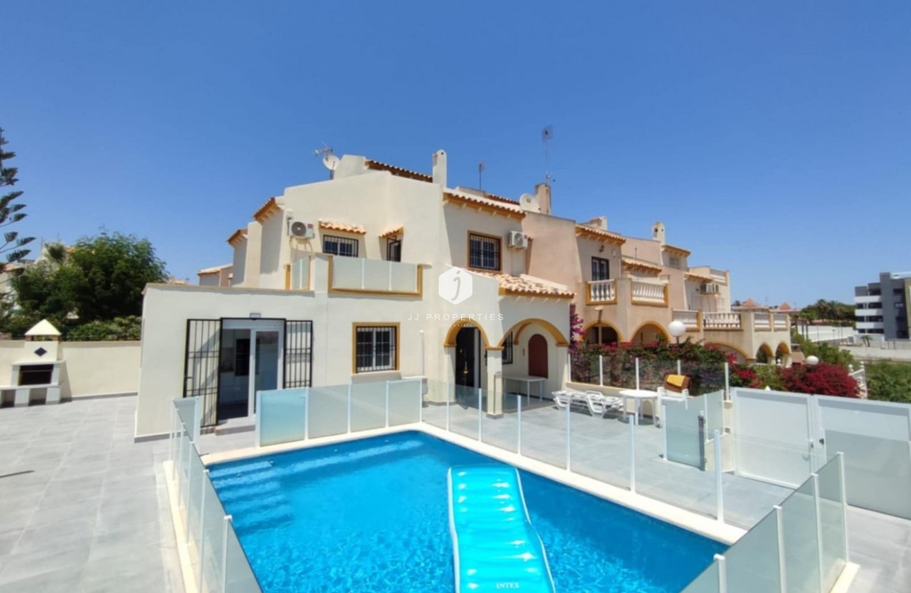 Segunda mano - Chalet -
Playa Flamenca - Costa Blanca