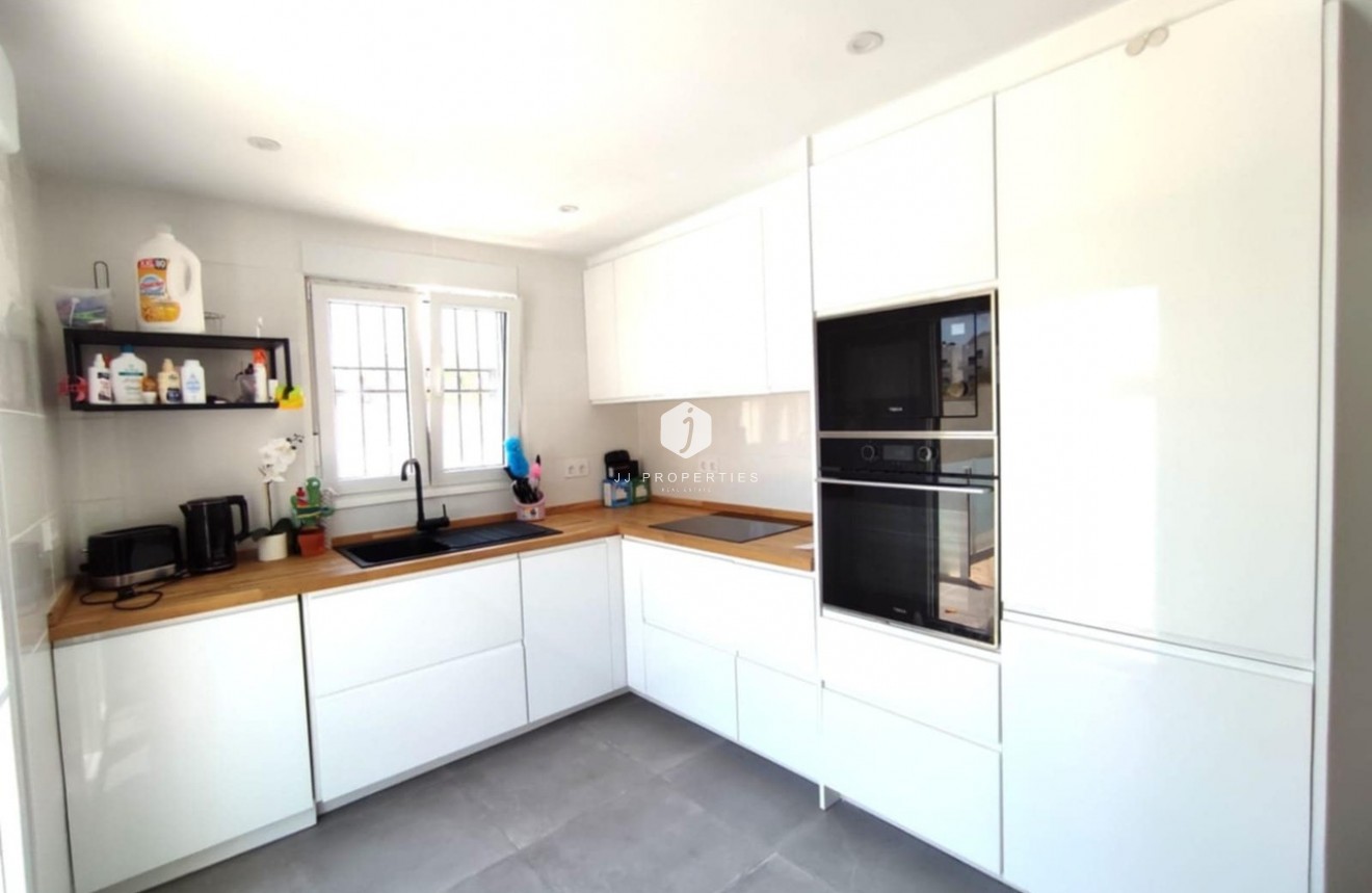 Segunda mano - Chalet -
Playa Flamenca - Costa Blanca