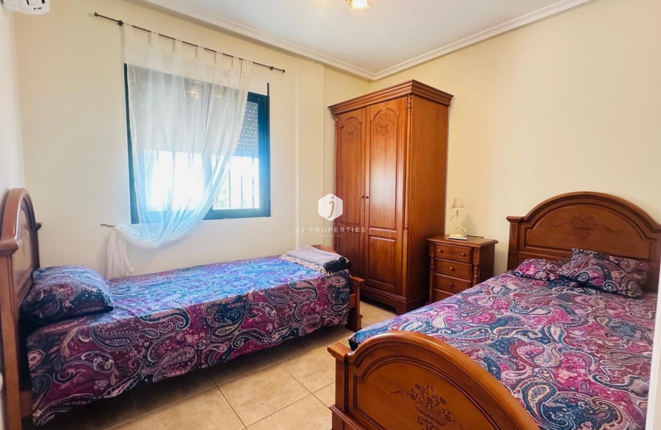 D'occasion - Villa -
Orihuela Costa - PAU 8