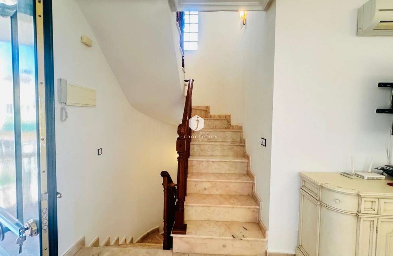 D'occasion - Villa -
Orihuela Costa - PAU 8