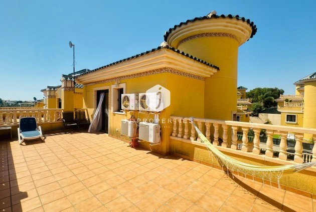 D'occasion - Villa -
Orihuela Costa - PAU 8