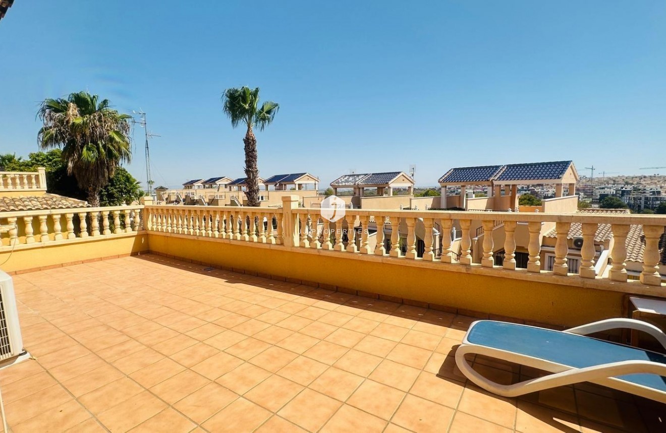 D'occasion - Villa -
Orihuela Costa - PAU 8