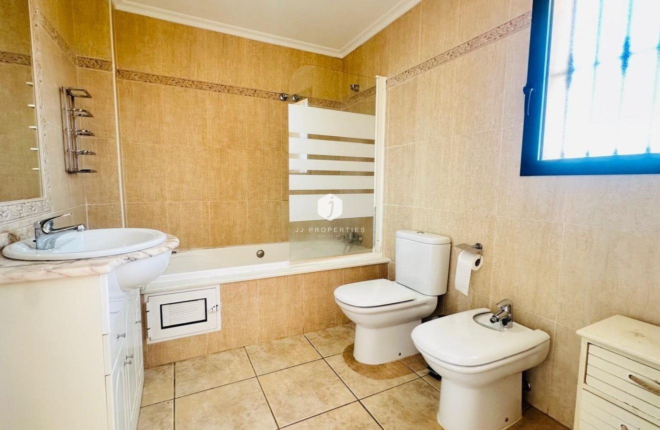 D'occasion - Villa -
Orihuela Costa - PAU 8