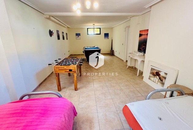 D'occasion - Villa -
Orihuela Costa - PAU 8