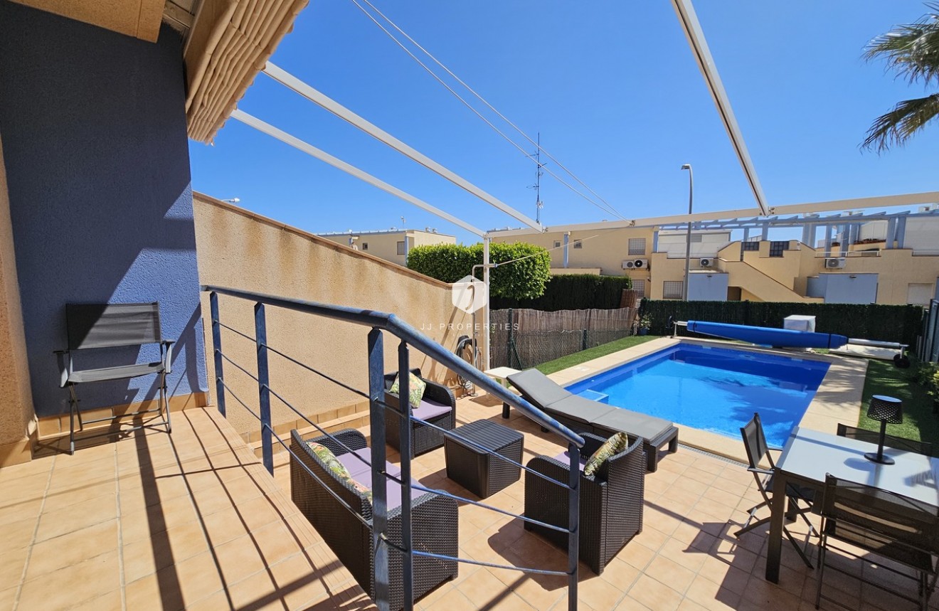 Segunda mano - Villa -
Cabo Roig - Costa Blanca