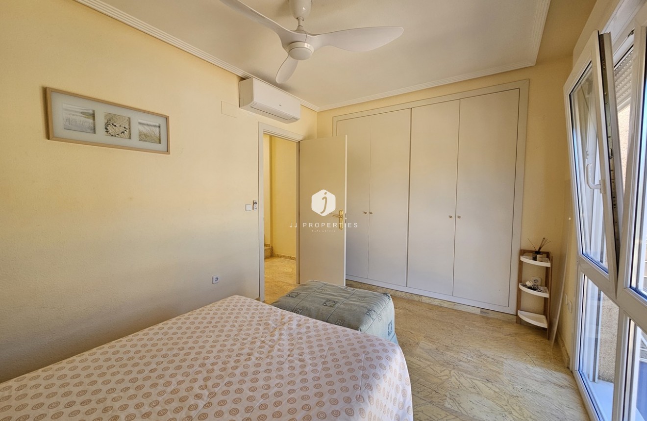 Segunda mano - Villa -
Cabo Roig - Costa Blanca