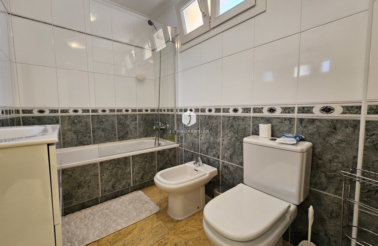 Segunda mano - Villa -
Cabo Roig - Costa Blanca