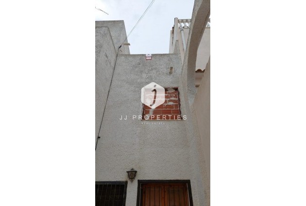 D'occasion - Chalet -
Torrevieja - aguas nuevas