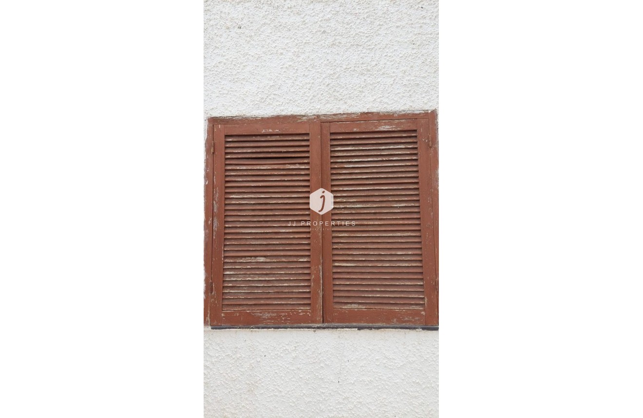 D'occasion - Chalet -
Torrevieja - aguas nuevas