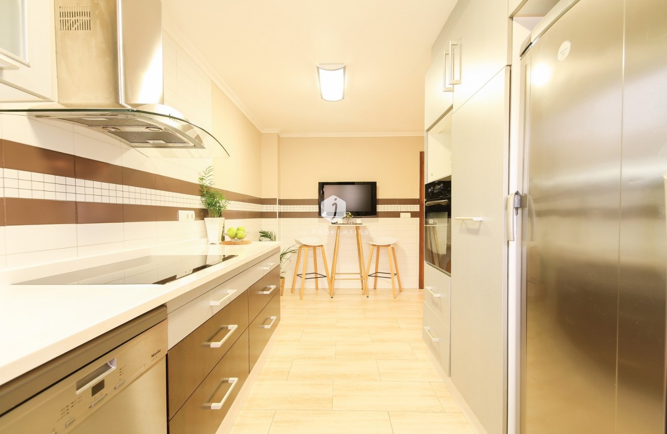 Segunda mano - Villa -
Torrevieja - Costa Blanca