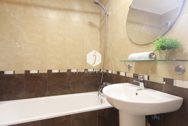 Segunda mano - Villa -
Torrevieja - Costa Blanca