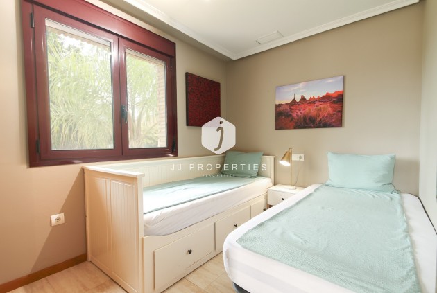 Segunda mano - Villa -
Torrevieja - Costa Blanca