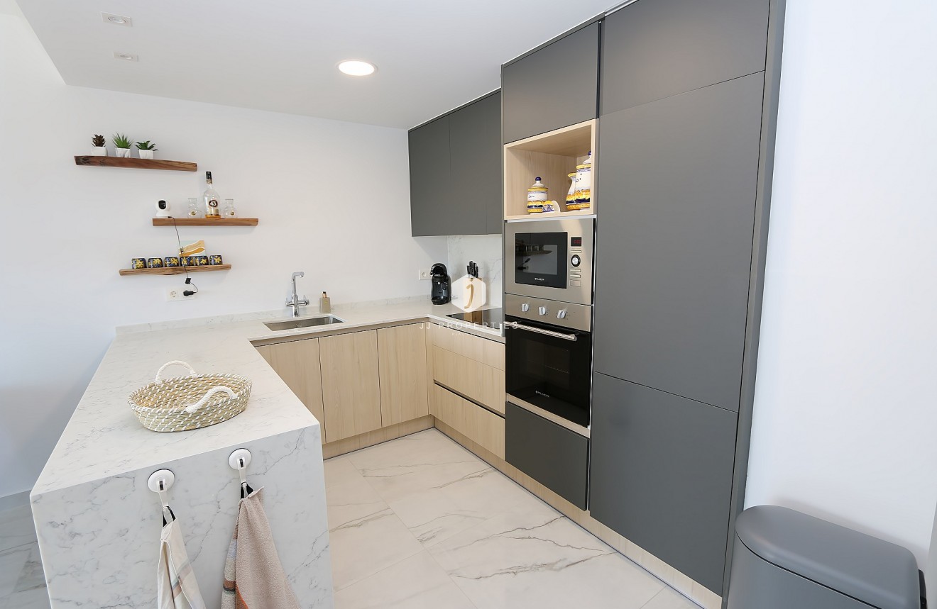 Aus zweiter Hand - Penthouse -
Orihuela Costa - Costa Blanca