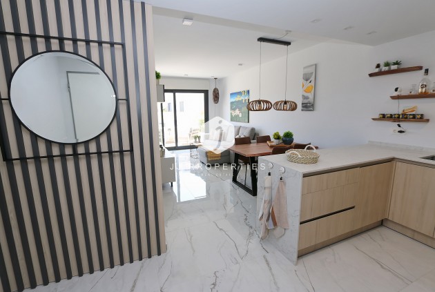 Aus zweiter Hand - Penthouse -
Orihuela Costa - Costa Blanca