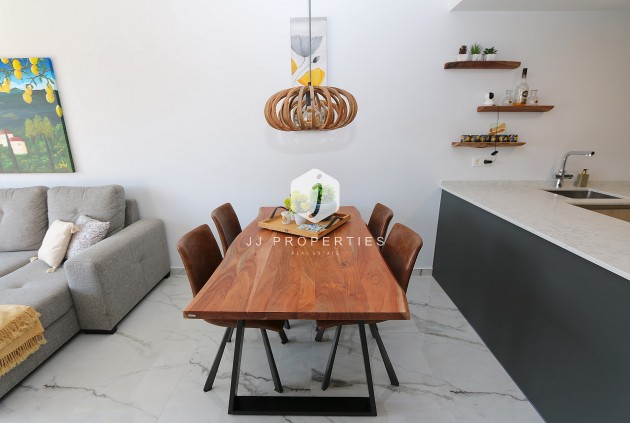 Aus zweiter Hand - Penthouse -
Orihuela Costa - Costa Blanca