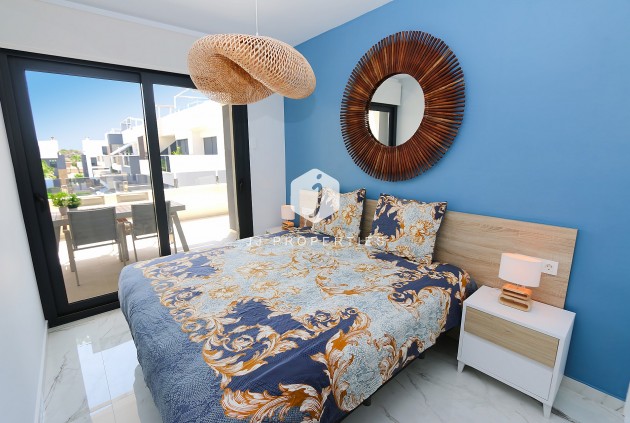 Aus zweiter Hand - Penthouse -
Orihuela Costa - Costa Blanca