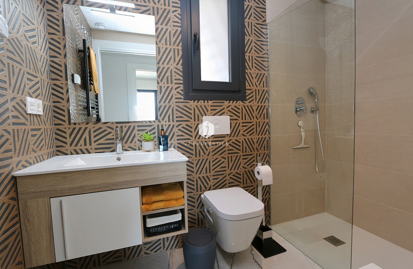 Aus zweiter Hand - Penthouse -
Orihuela Costa - Costa Blanca