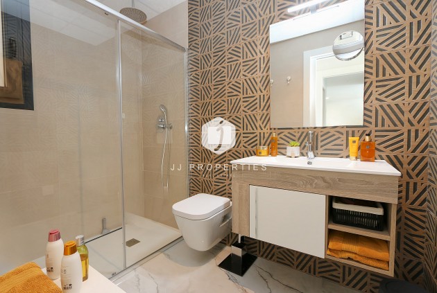 Aus zweiter Hand - Penthouse -
Orihuela Costa - Costa Blanca