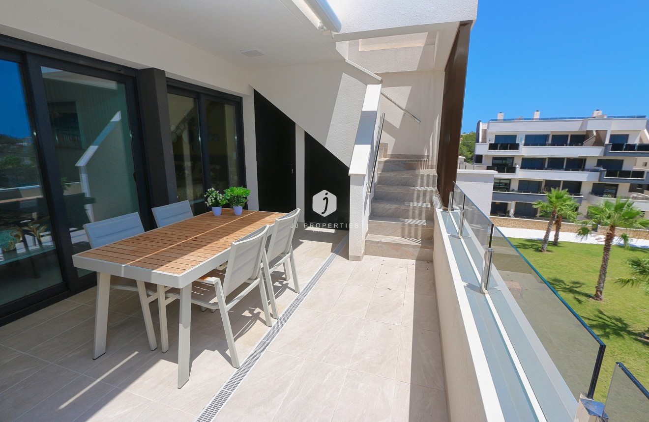 Aus zweiter Hand - Penthouse -
Orihuela Costa - Costa Blanca