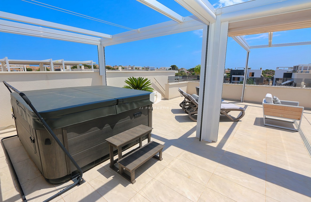 Aus zweiter Hand - Penthouse -
Orihuela Costa - Costa Blanca