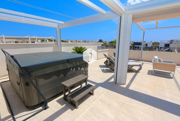 Aus zweiter Hand - Penthouse -
Orihuela Costa - Costa Blanca