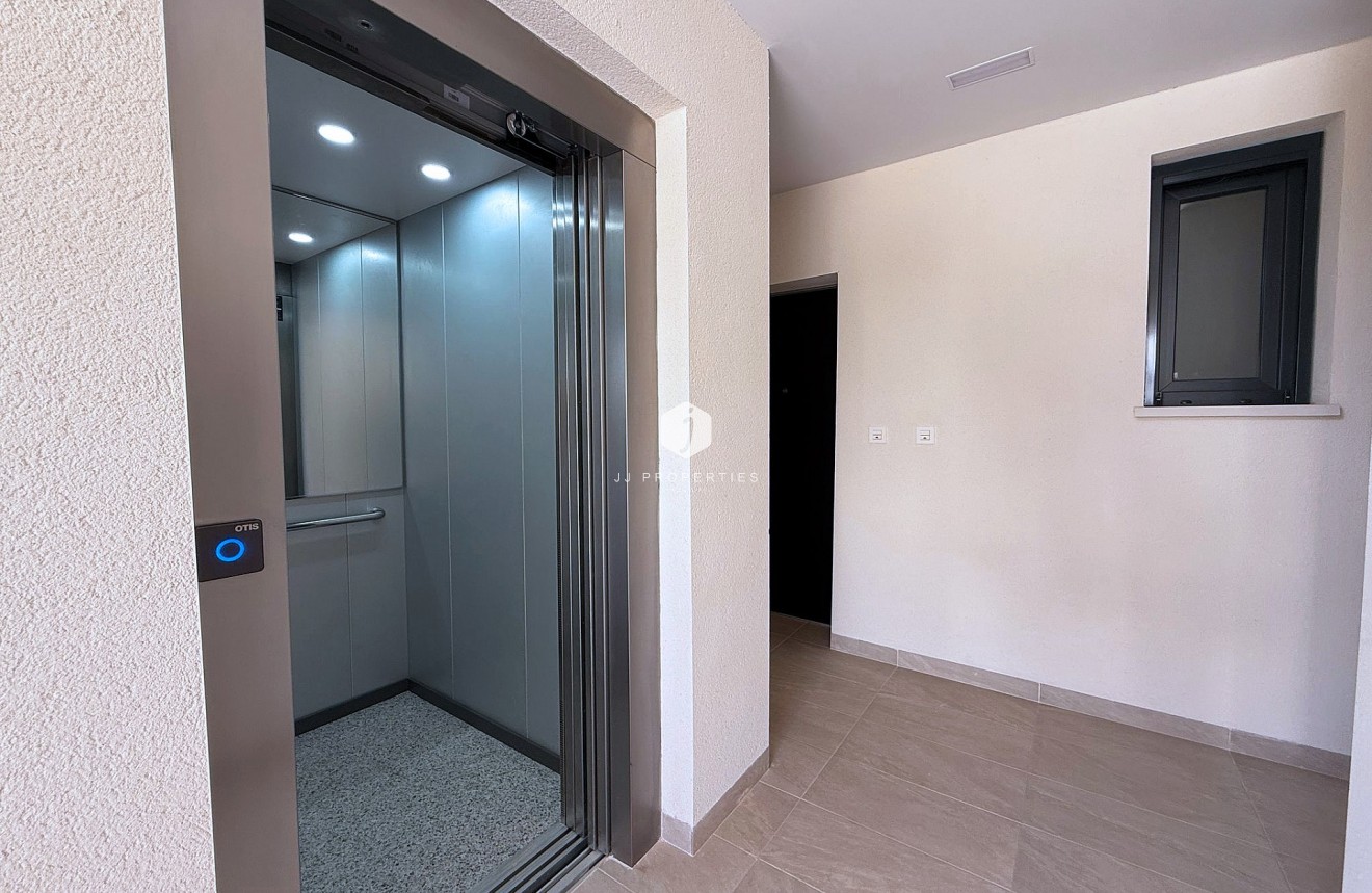 Aus zweiter Hand - Penthouse -
Orihuela Costa - Costa Blanca