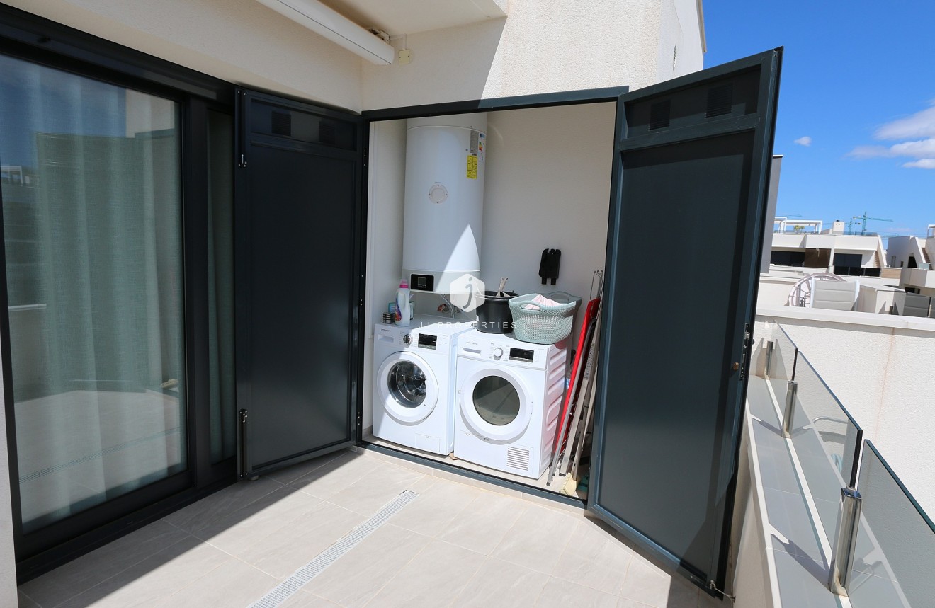 Segunda mano - Ático -
Orihuela Costa - Costa Blanca