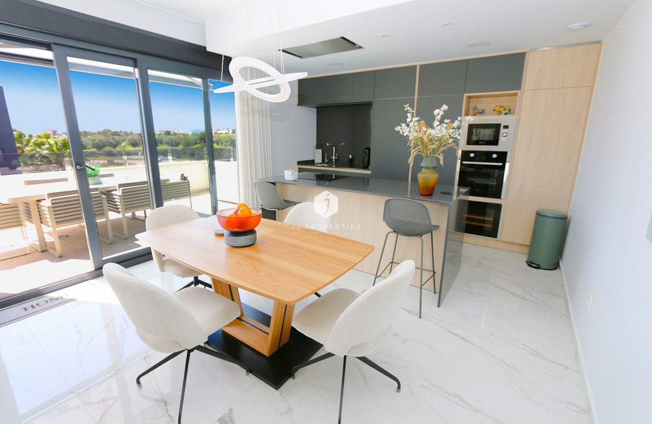 Segunda mano - Ático -
Orihuela Costa - Costa Blanca