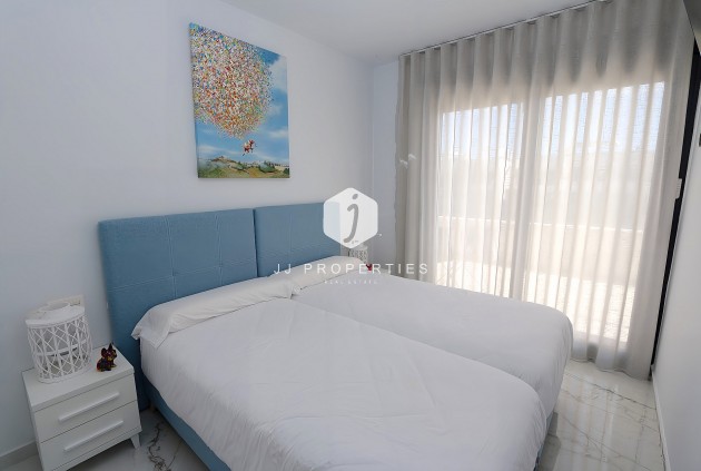 Segunda mano - Ático -
Orihuela Costa - Costa Blanca