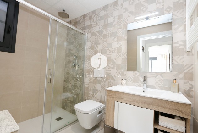 Segunda mano - Ático -
Orihuela Costa - Costa Blanca