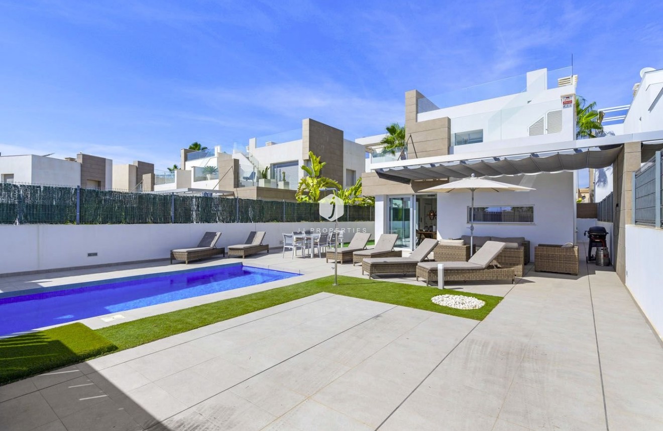 Aus zweiter Hand - Villa -
Guardamar del Segura - Costa Blanca