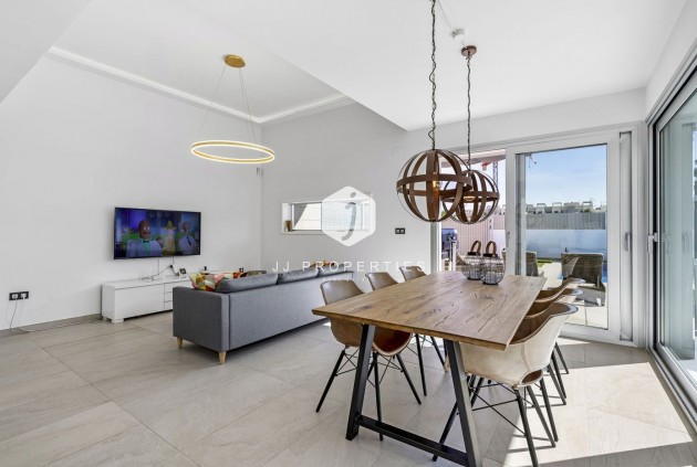 Aus zweiter Hand - Villa -
Guardamar del Segura - Costa Blanca