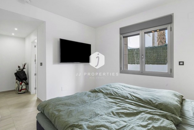 Aus zweiter Hand - Villa -
Guardamar del Segura - Costa Blanca