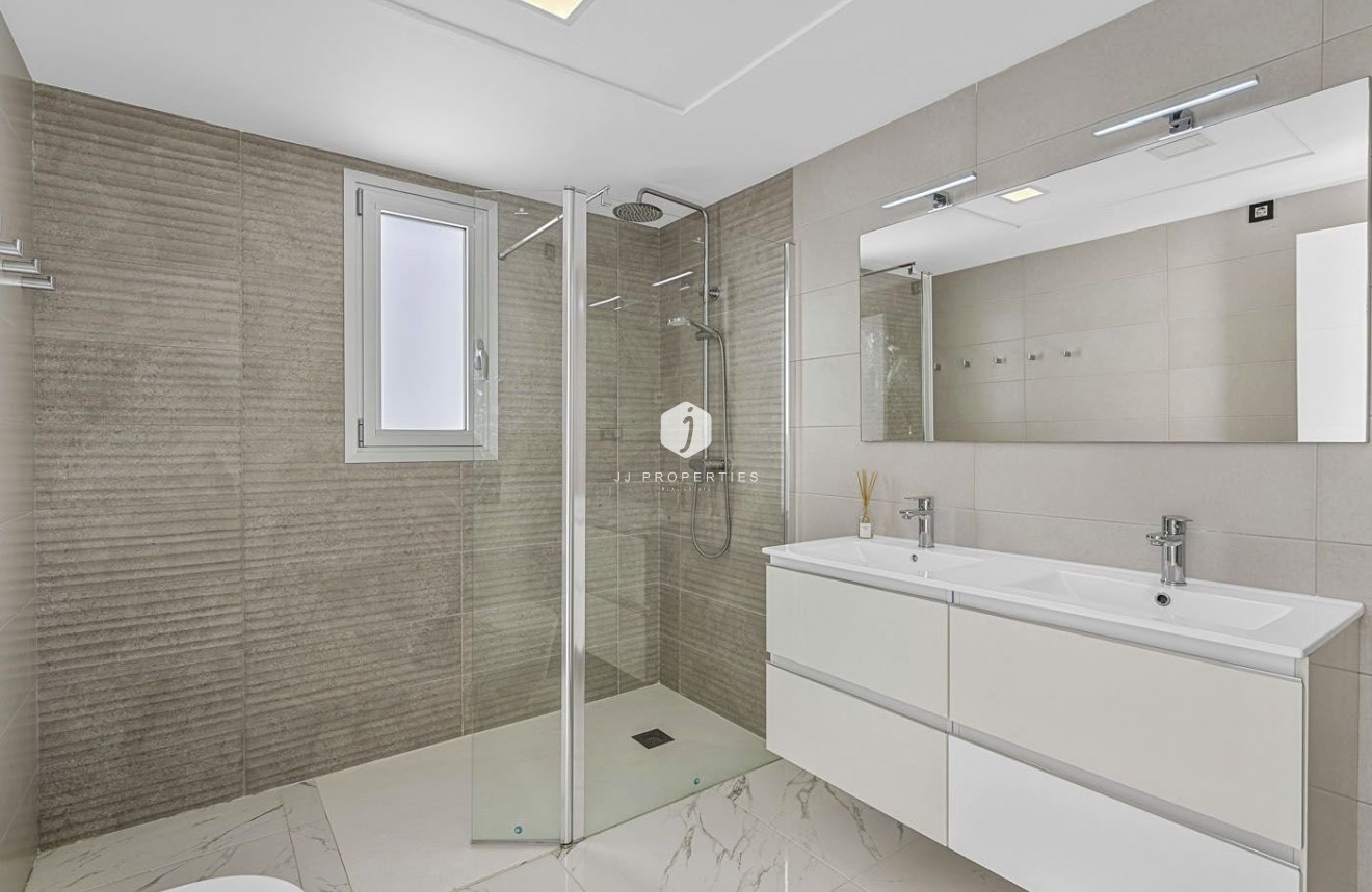 Aus zweiter Hand - Villa -
Guardamar del Segura - Costa Blanca