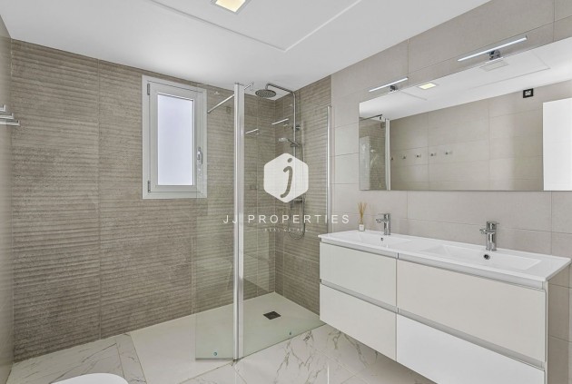 Aus zweiter Hand - Villa -
Guardamar del Segura - Costa Blanca