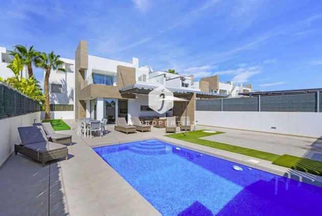 Aus zweiter Hand - Villa -
Guardamar del Segura - Costa Blanca