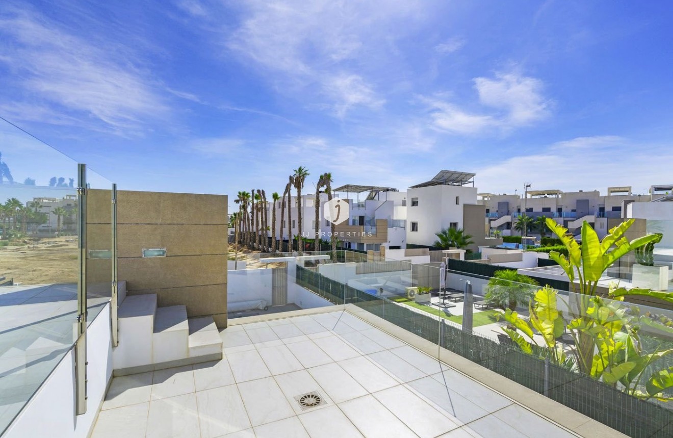 Aus zweiter Hand - Villa -
Guardamar del Segura - Costa Blanca