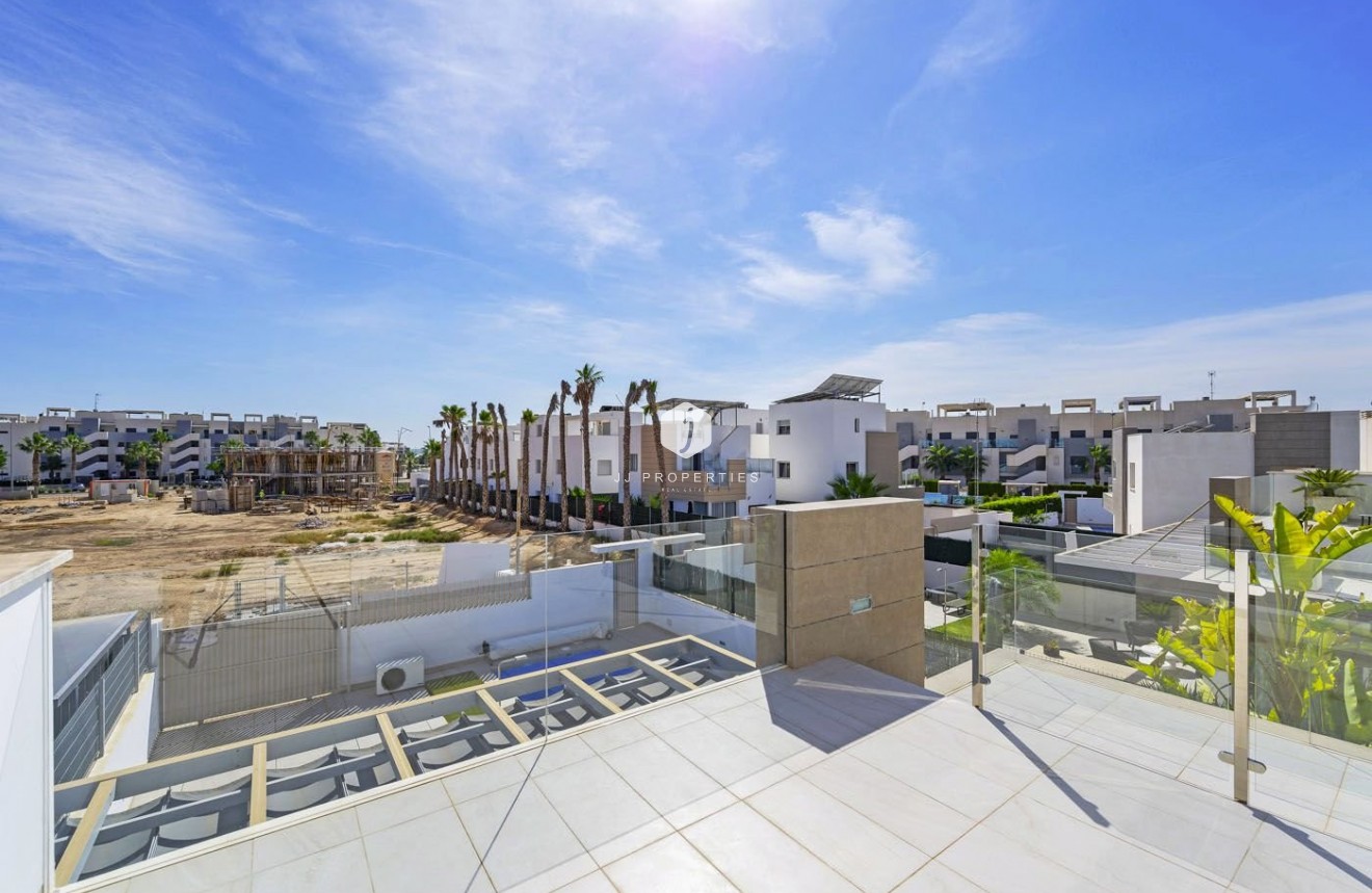 Aus zweiter Hand - Villa -
Guardamar del Segura - Costa Blanca
