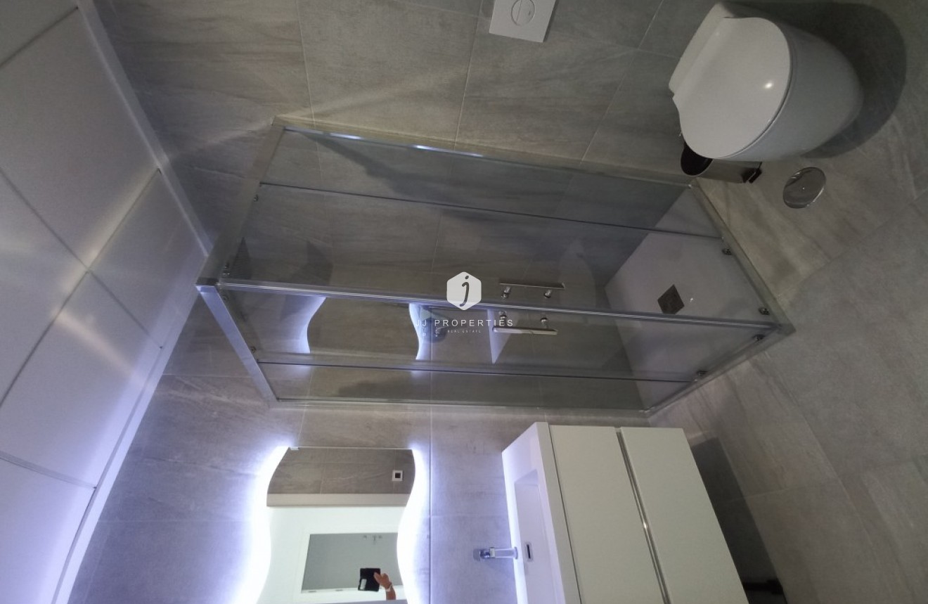 Aus zweiter Hand - Villa -
San Miguel de Salinas - Inland