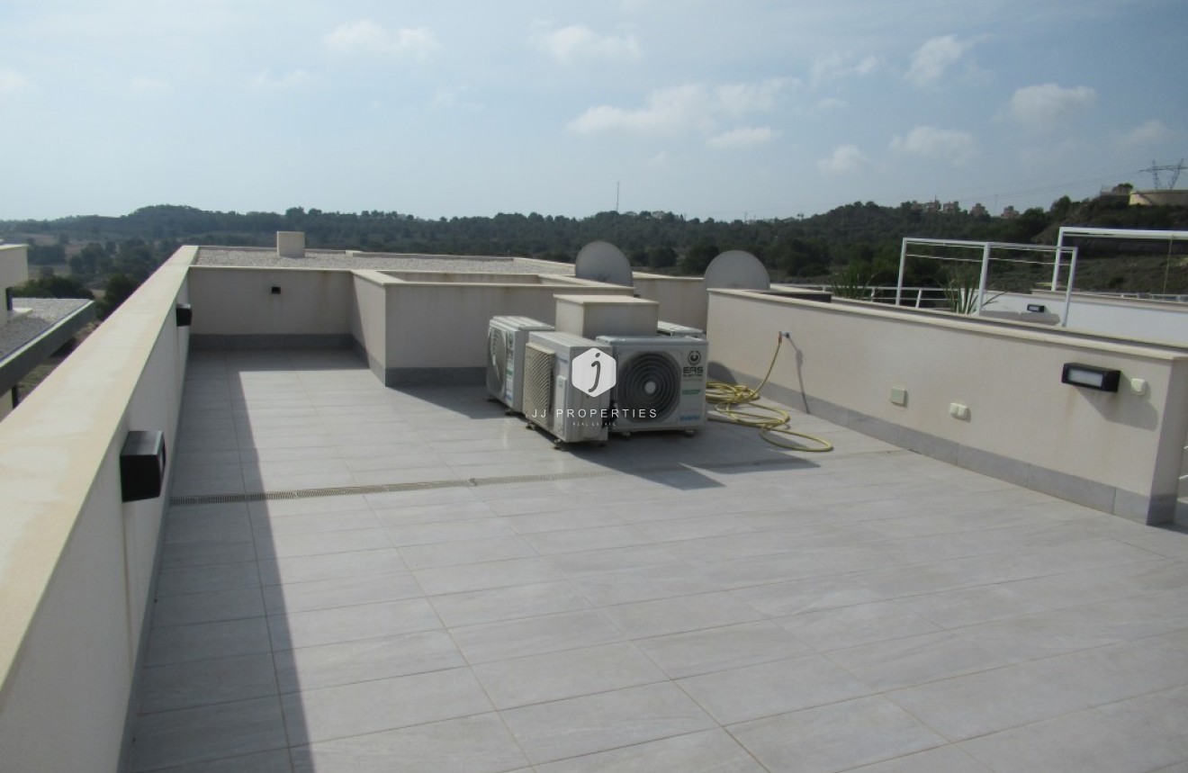 Aus zweiter Hand - Villa -
San Miguel de Salinas - Inland